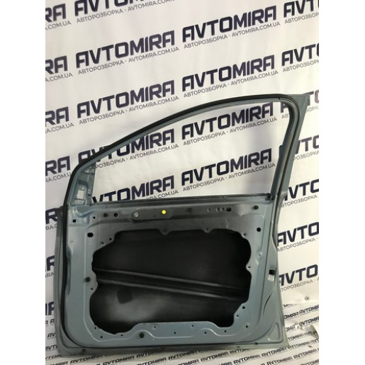 Дверка передня права Ford Focus 2 (колір авалон)  2008-2010 1530169